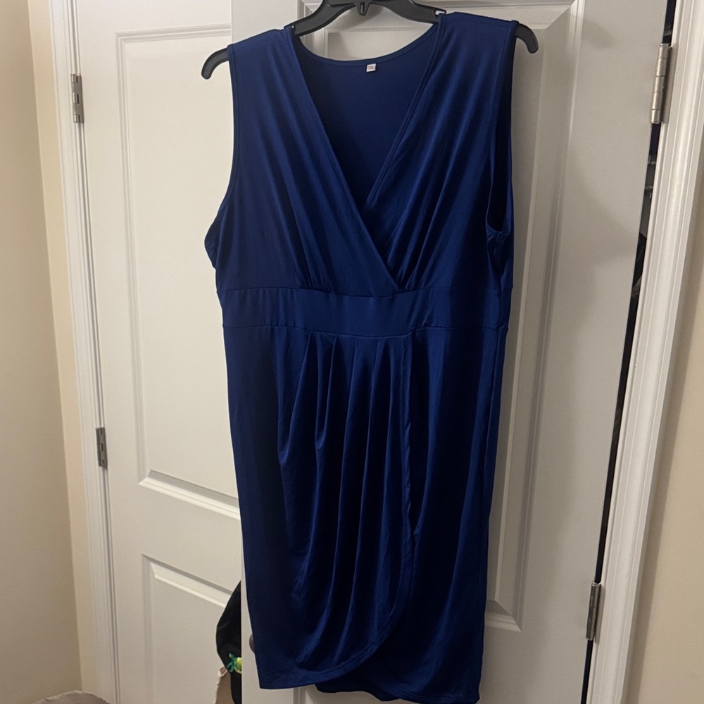 Dark Navy Blue Sleeveless Dress
